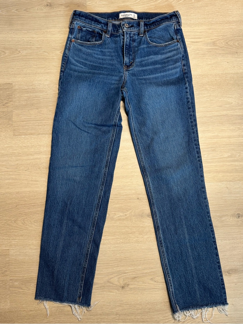 Abercrombie and Fitch Mid Rise 90s Straight Jean Raw Hem